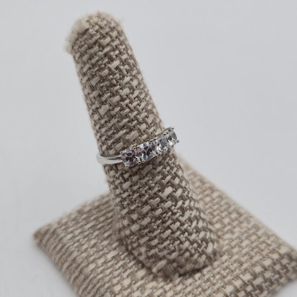 Size 7 Sterling Silver Four Cushion Cubic Zirconia Gems Ring A4006 - Picture 3 of 8